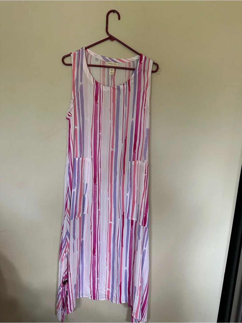 N/A lightweight sleeveless